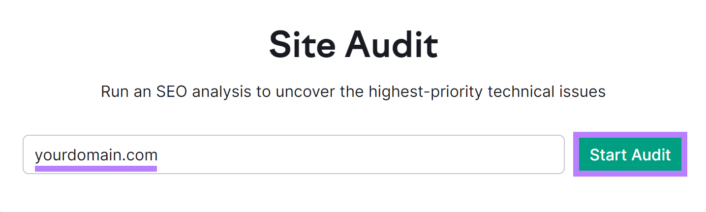 Página de inicio de la herramienta de auditoría del sitio con 'tudominio.com' en el campo de entrada y 'Iniciar auditoría' resaltado.